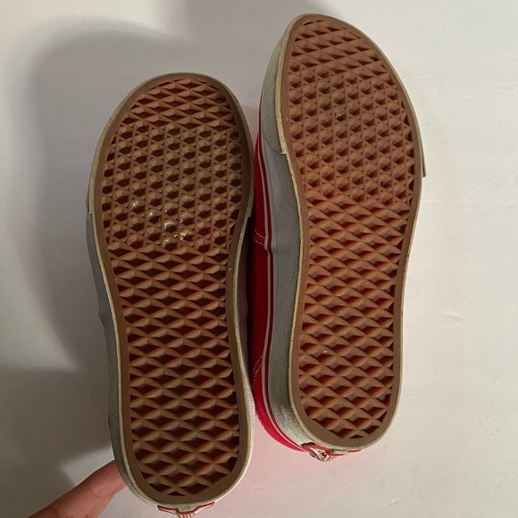 VANS 8.5W Red - Picture 8 of 9